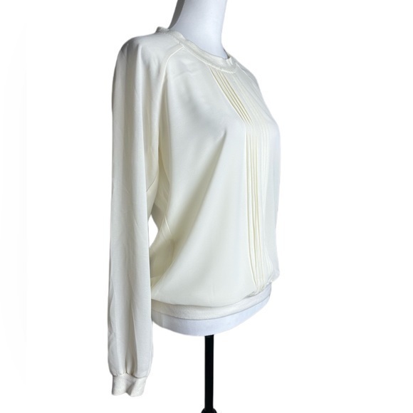 DE Collection Cream Semi Sheer Long Sleeves Scoop‎ Neck Blouson Hem Blouse - Picture 2 of 5